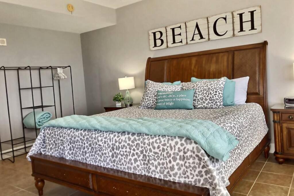 Happy Ours 2200 Sq Ft Corner Beachfront Sleeps 12 Panama City Beach Exterior foto
